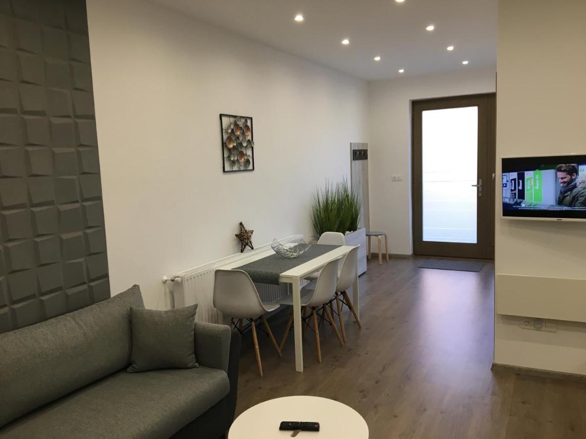 Foter Apartman Ii. Villány Εξωτερικό φωτογραφία